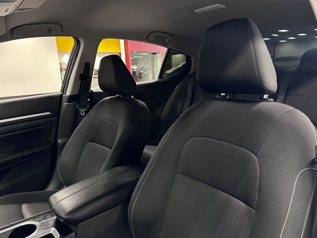 Used 2023 Nissan Altima 2.5 SV image 16