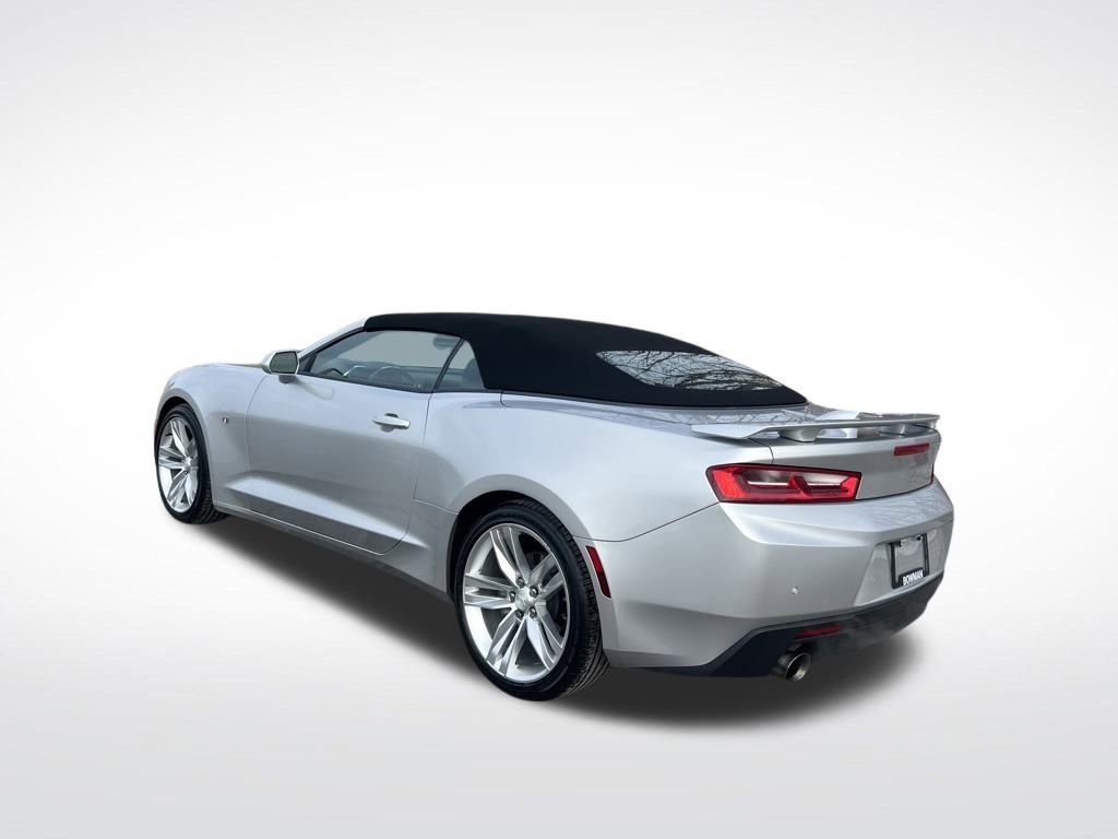 Used 2018 Chevrolet Camaro LT image 3
