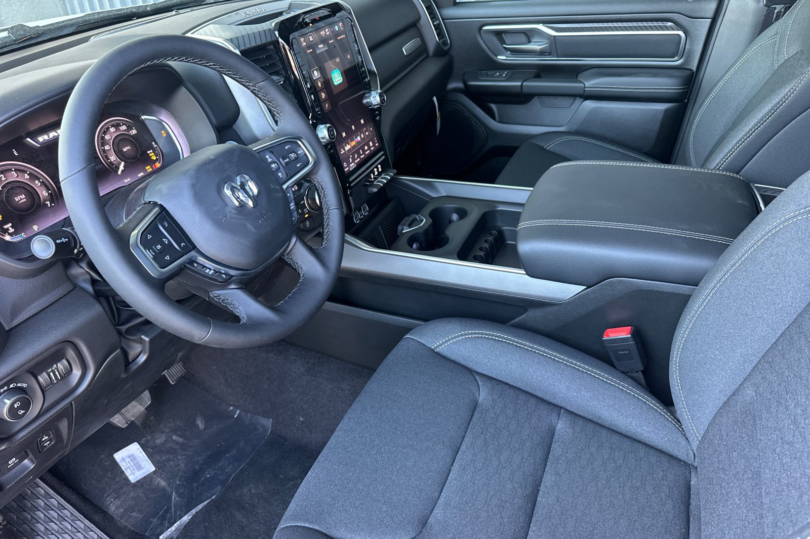 New 2026 RAM 1500 Big Horn AWD/4WD image 9