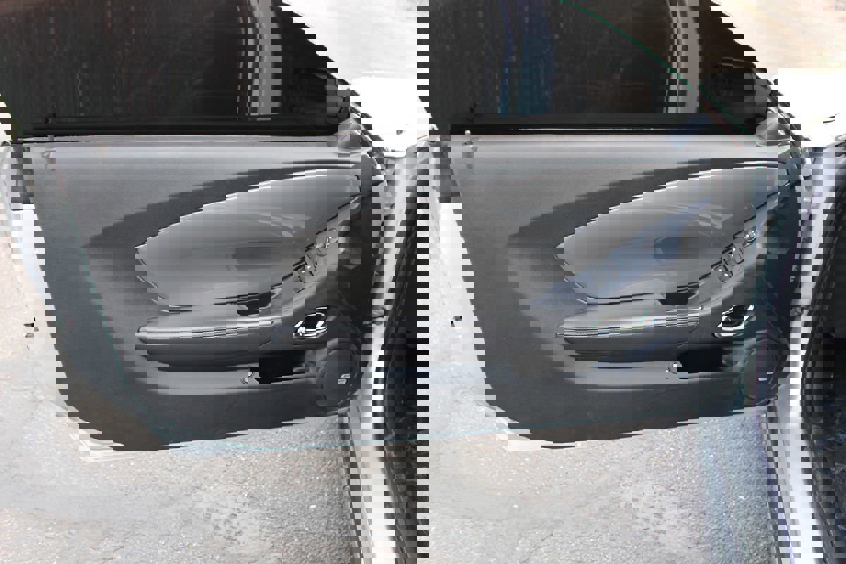 Used 2015 Chevrolet Camaro SS w/ RS Package image 10