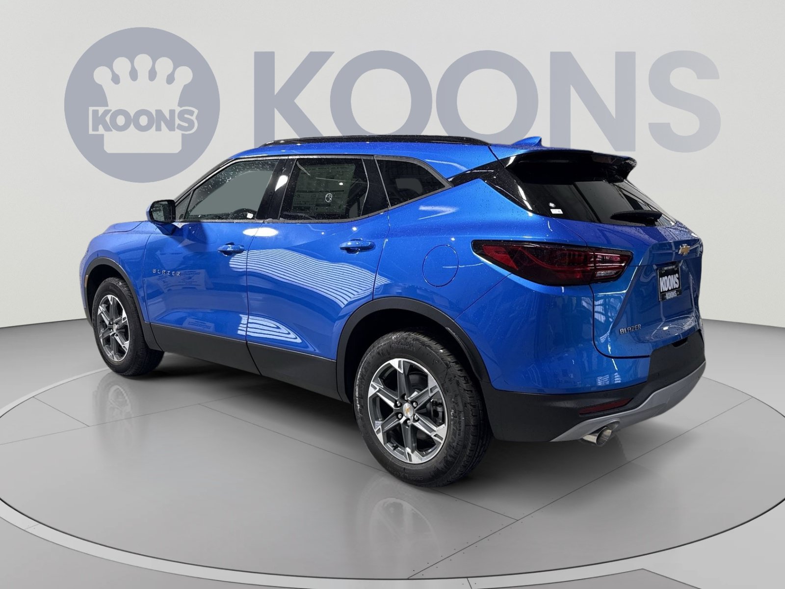 New 2026 Chevrolet Blazer LT w/ Convenience Package FWD image 8