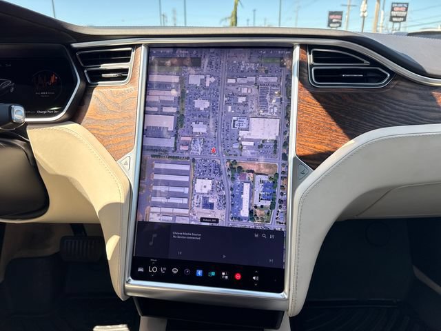 Used 2017 Tesla Model S 60 RWD image 22
