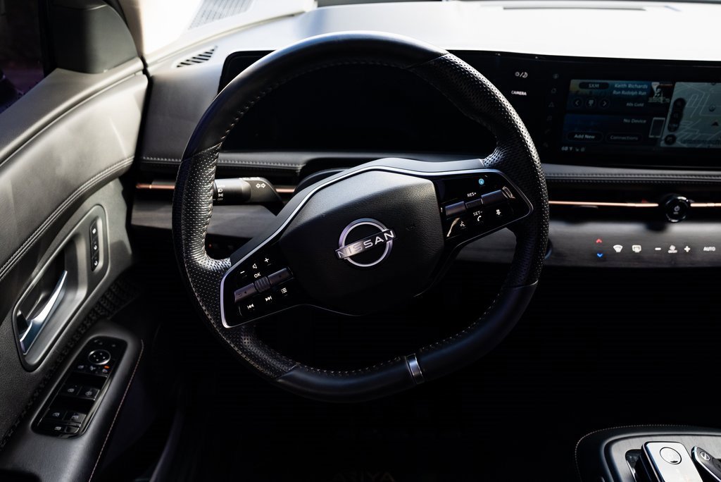 Used 2024 Nissan Ariya AWD image 11