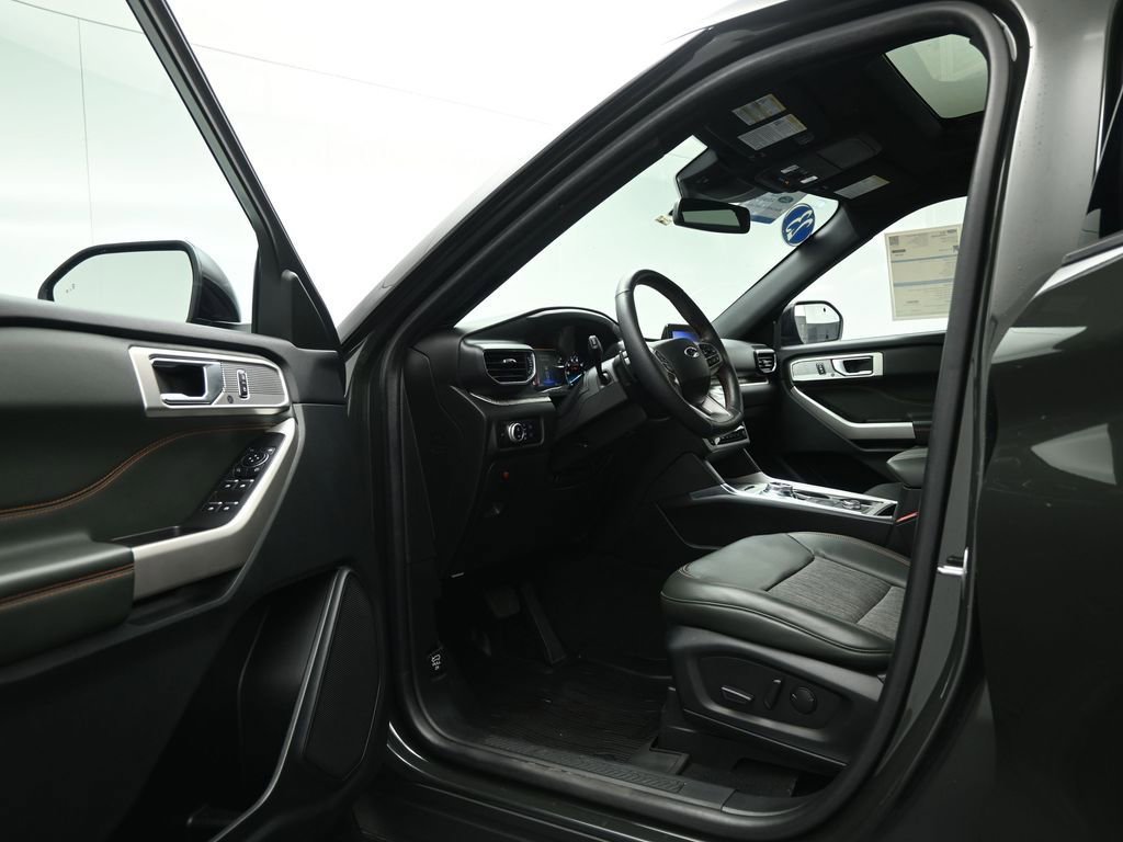Used 2023 Ford Explorer Timberline w/ Timberline Technology Package image 8