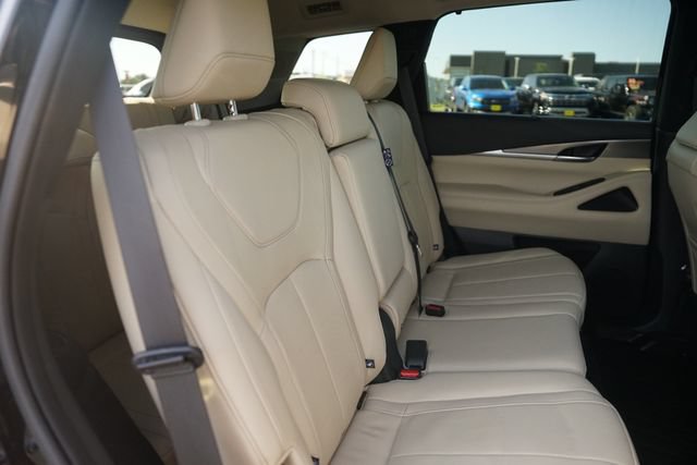 Used 2023 INFINITI QX60 Luxe w/ Cargo Package AWD/4WD image 19