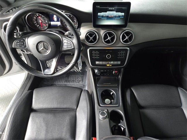 Used 2018 Mercedes-Benz CLA 250 image 12