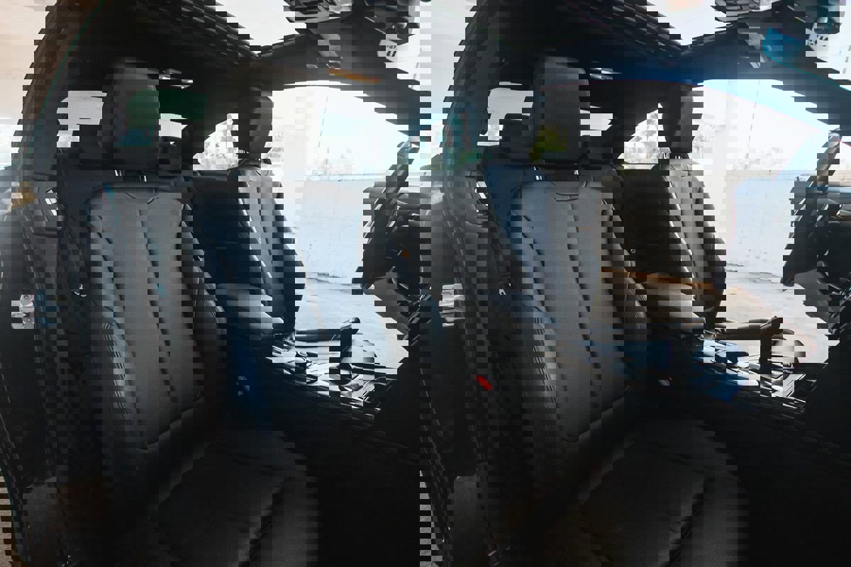 Used 2017 BMW 430i Coupe w/ Driver Assistance Package image 20