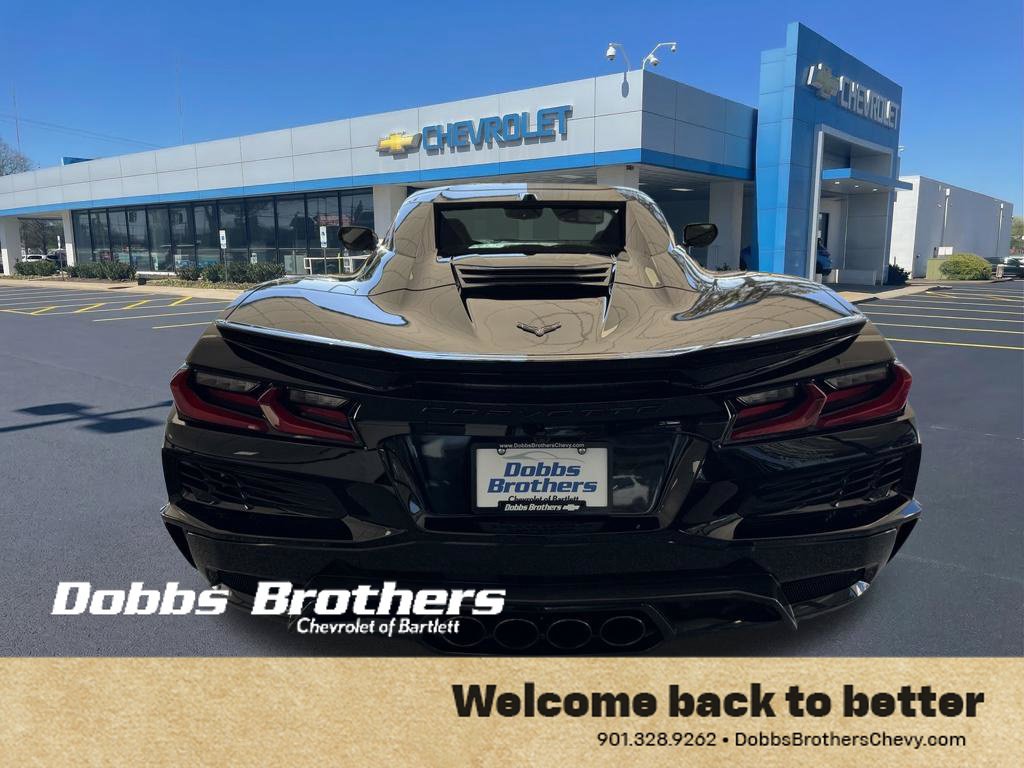 Used 2025 Chevrolet Corvette Z06 RWD image 7