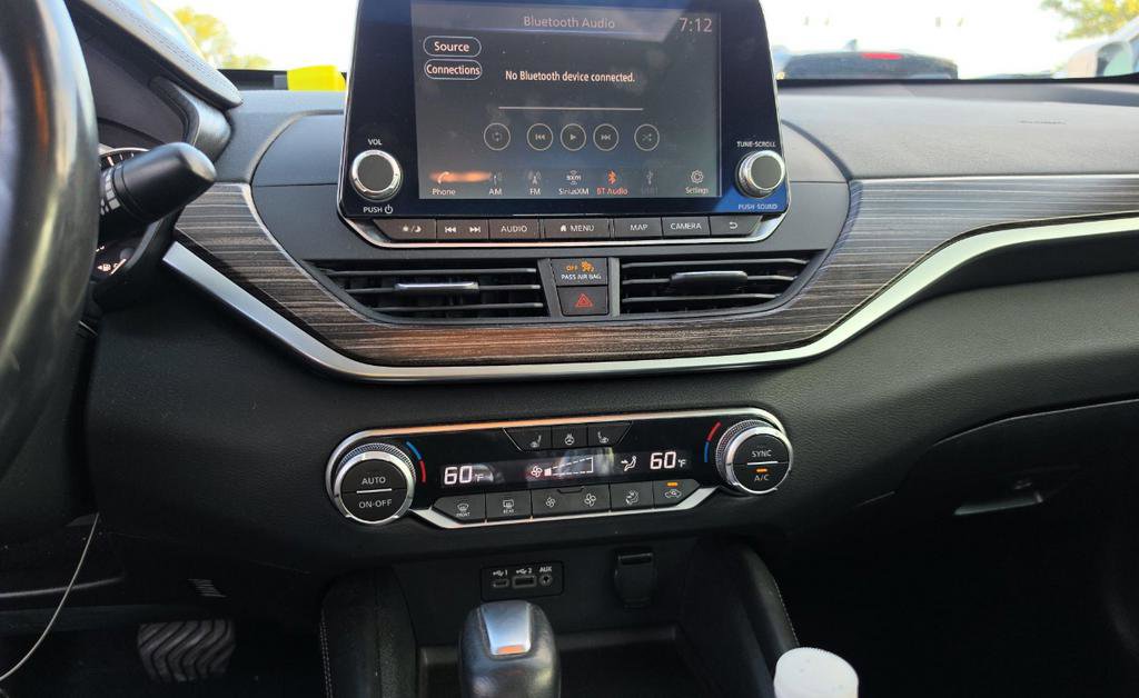 Used 2019 Nissan Altima 2.5 SL FWD image 14