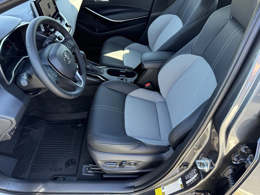 Certified 2025 Toyota Corolla XSE image 12