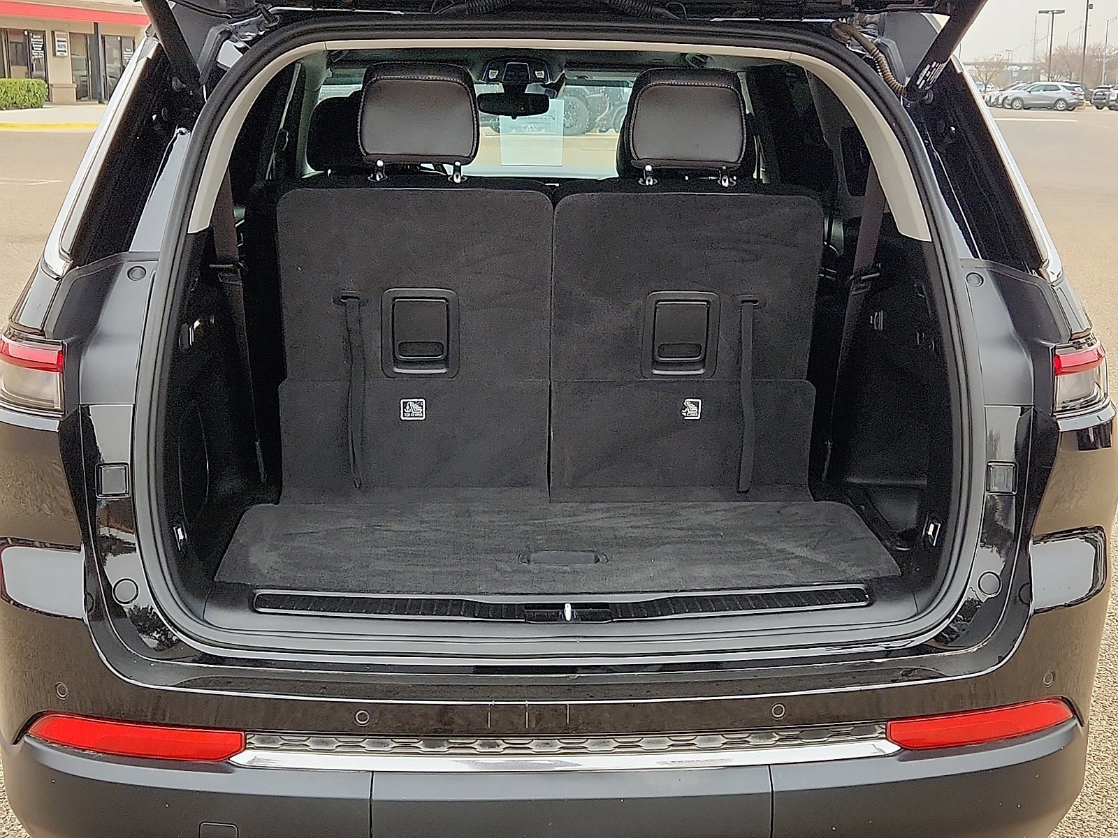 Used 2021 Jeep Grand Cherokee L Limited image 10