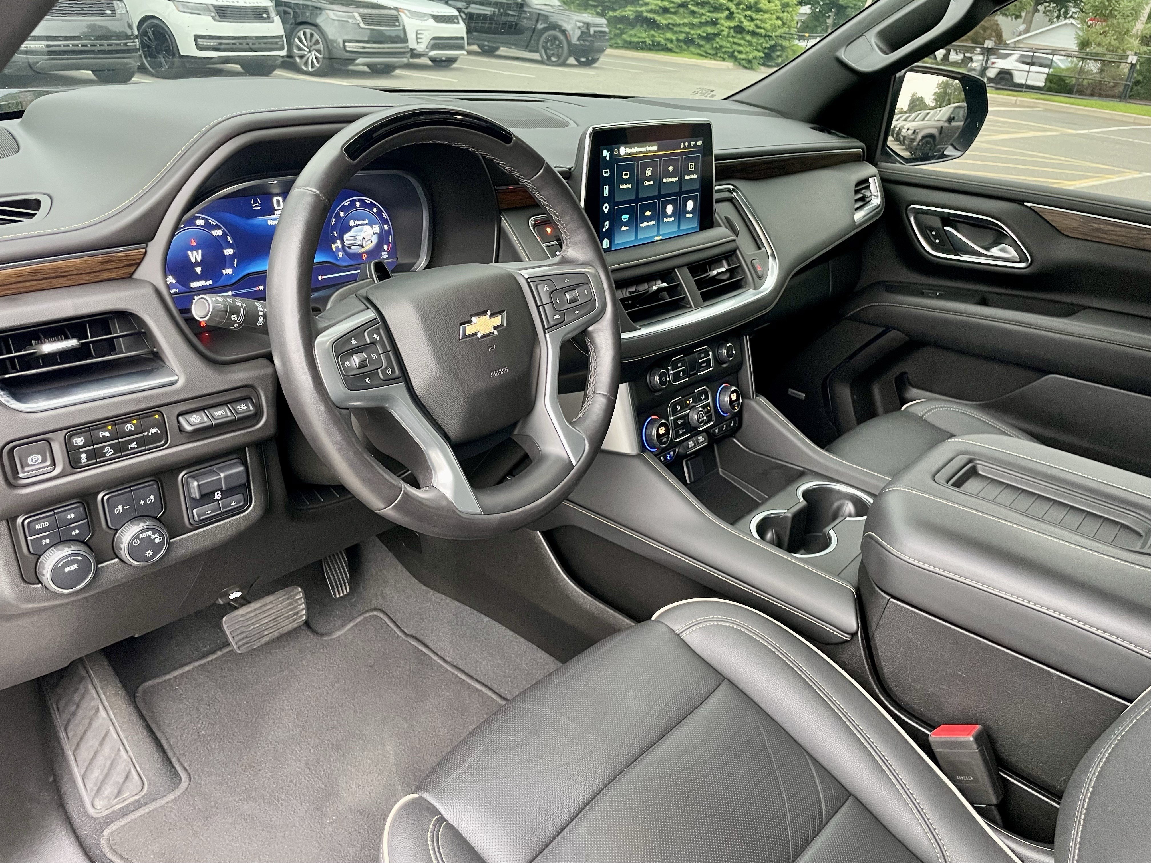 Used 2023 Chevrolet Tahoe Premier w/ Advanced Technology Package AWD/4WD image 13
