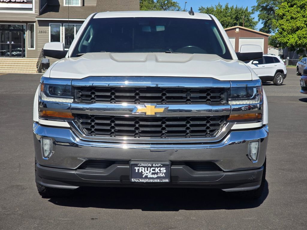 Used 2018 Chevrolet Silverado 1500 LT w/ Texas Edition image 8