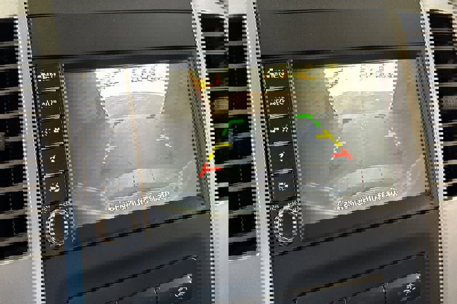 Used 2019 Nissan Frontier SV image 20