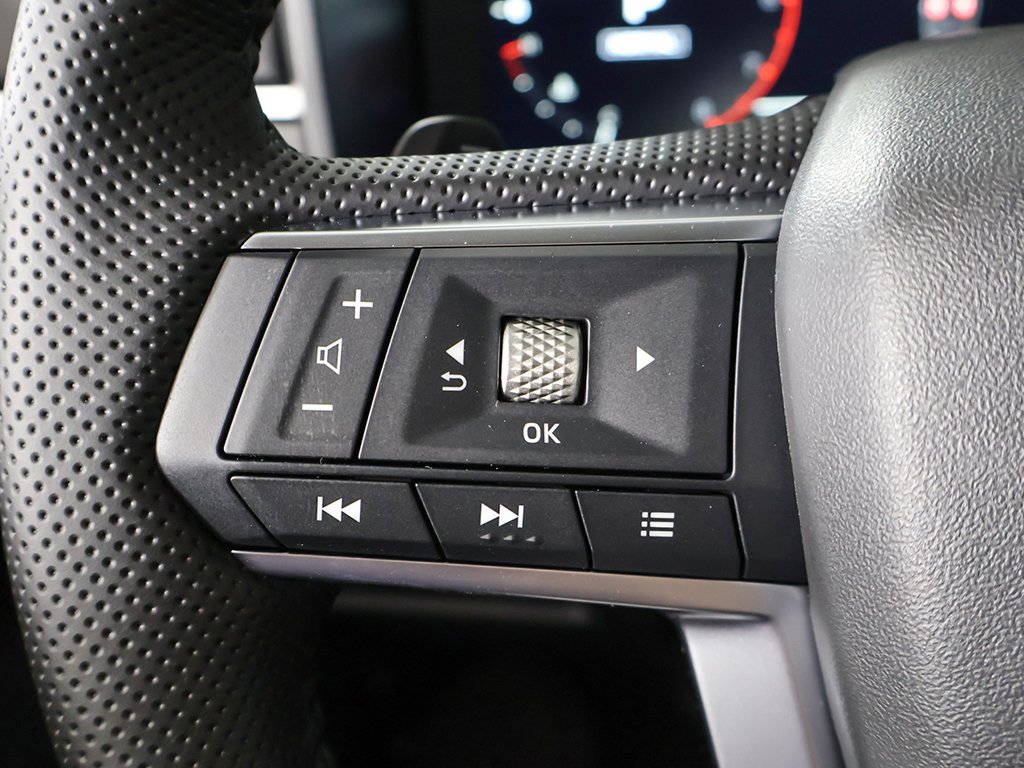 New 2025 Mitsubishi Outlander SE image 47