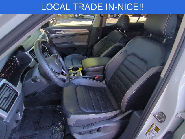 Used 2023 Volkswagen Atlas SEL Premium AWD/4WD image 16
