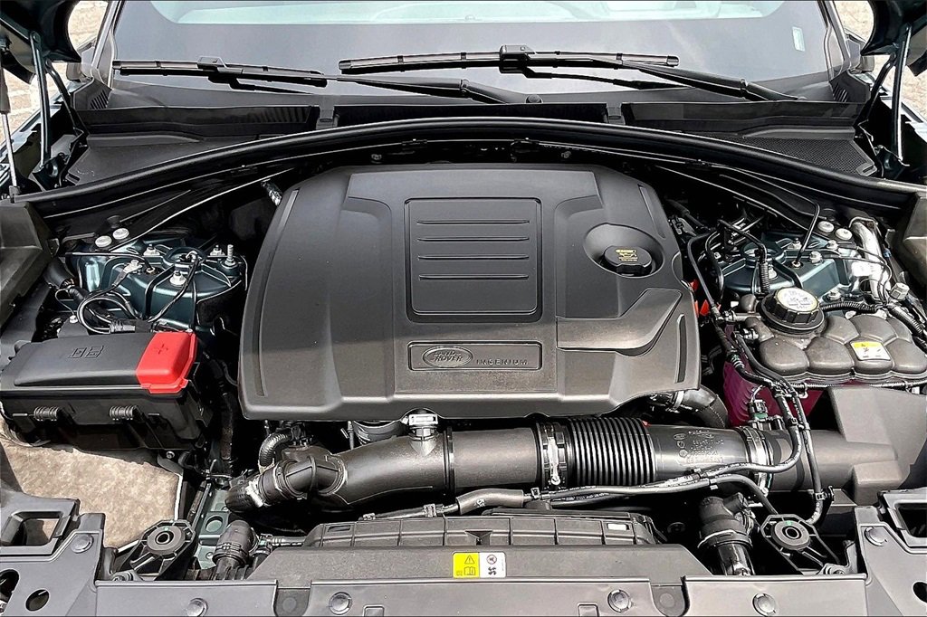 New 2026 Land Rover Range Rover Velar Dynamic SE image 12