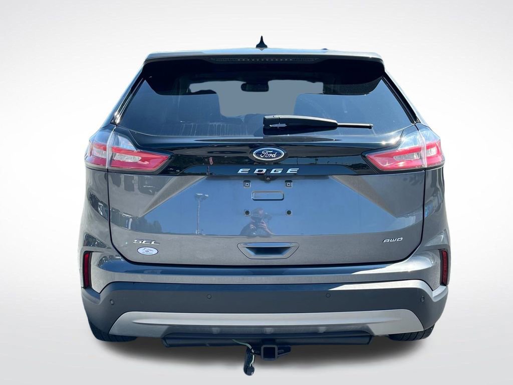 Used 2022 Ford Edge SEL w/ Convenience Package image 4