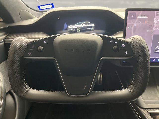 Used 2022 Tesla Model S Plaid image 18