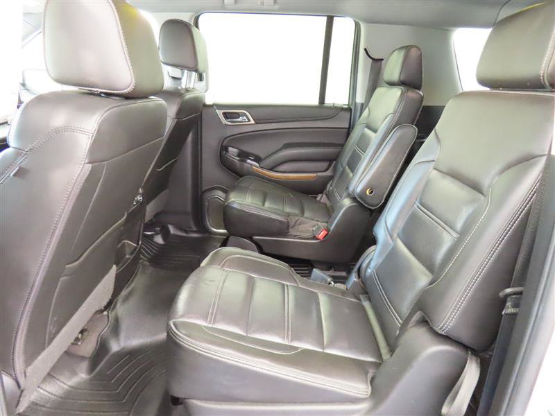 Used 2020 GMC Yukon XL Denali AWD/4WD image 30