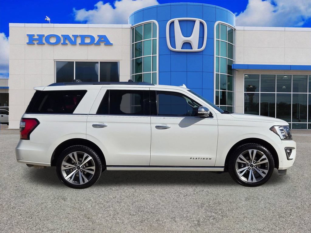 Used 2021 Ford Expedition Platinum RWD image 2