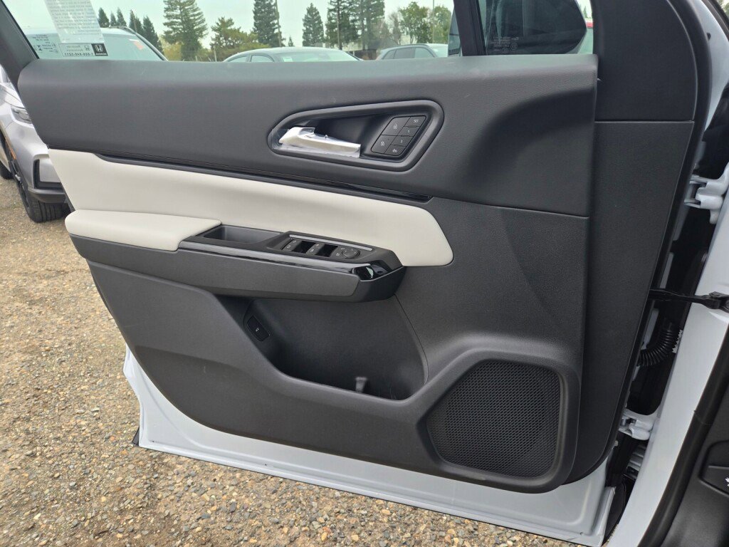 New 2026 Honda Prologue Touring image 12