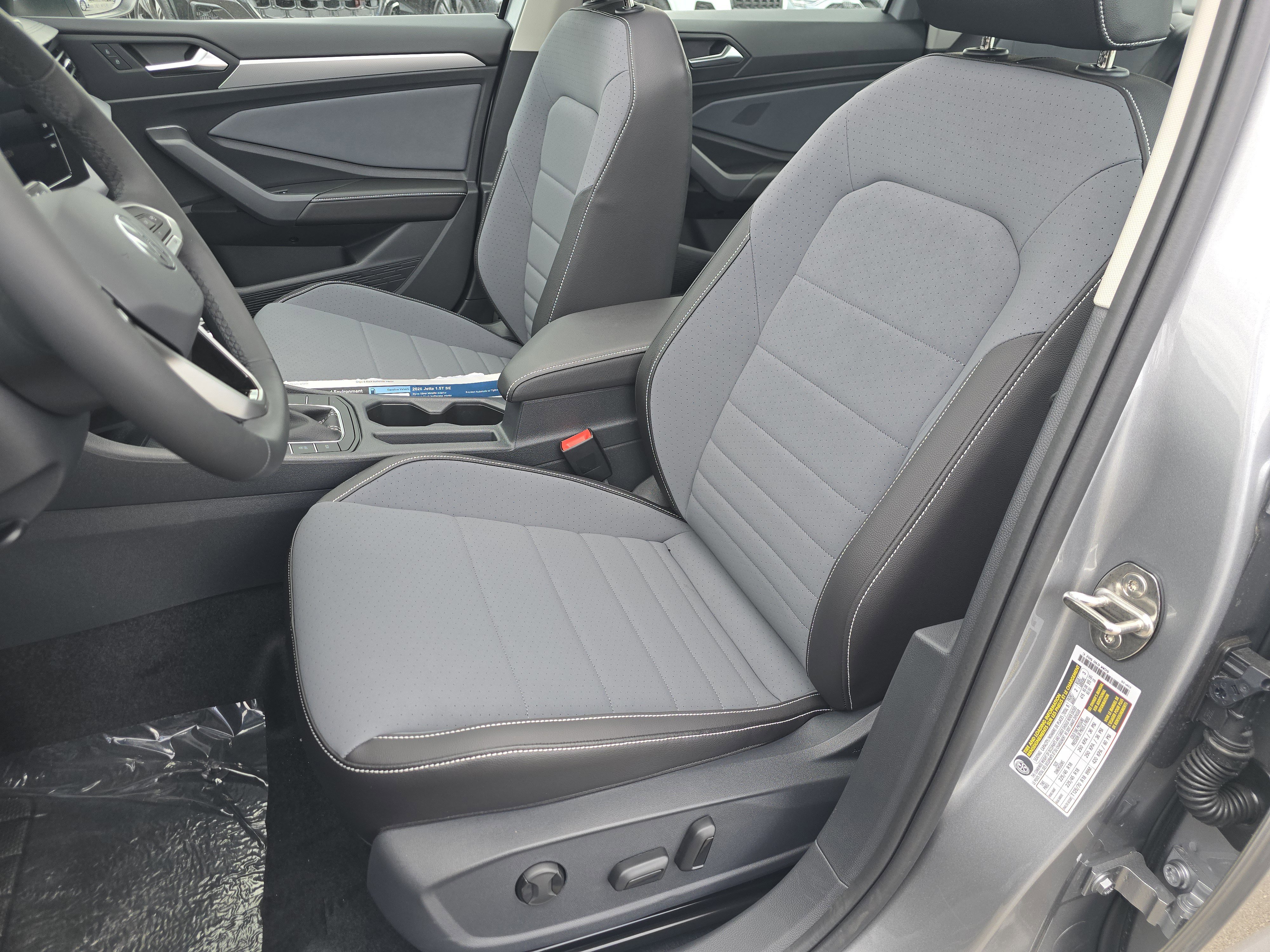 New 2026 Volkswagen Jetta SE FWD image 19