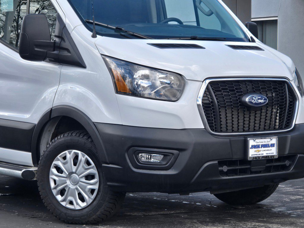 Used 2024 Ford Transit 250 Low Roof w/ Exterior Upgrade Package RWD image 3