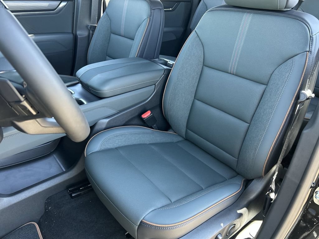 New 2026 GMC Acadia AT4 w/ Super Cruise Package AWD/4WD image 20