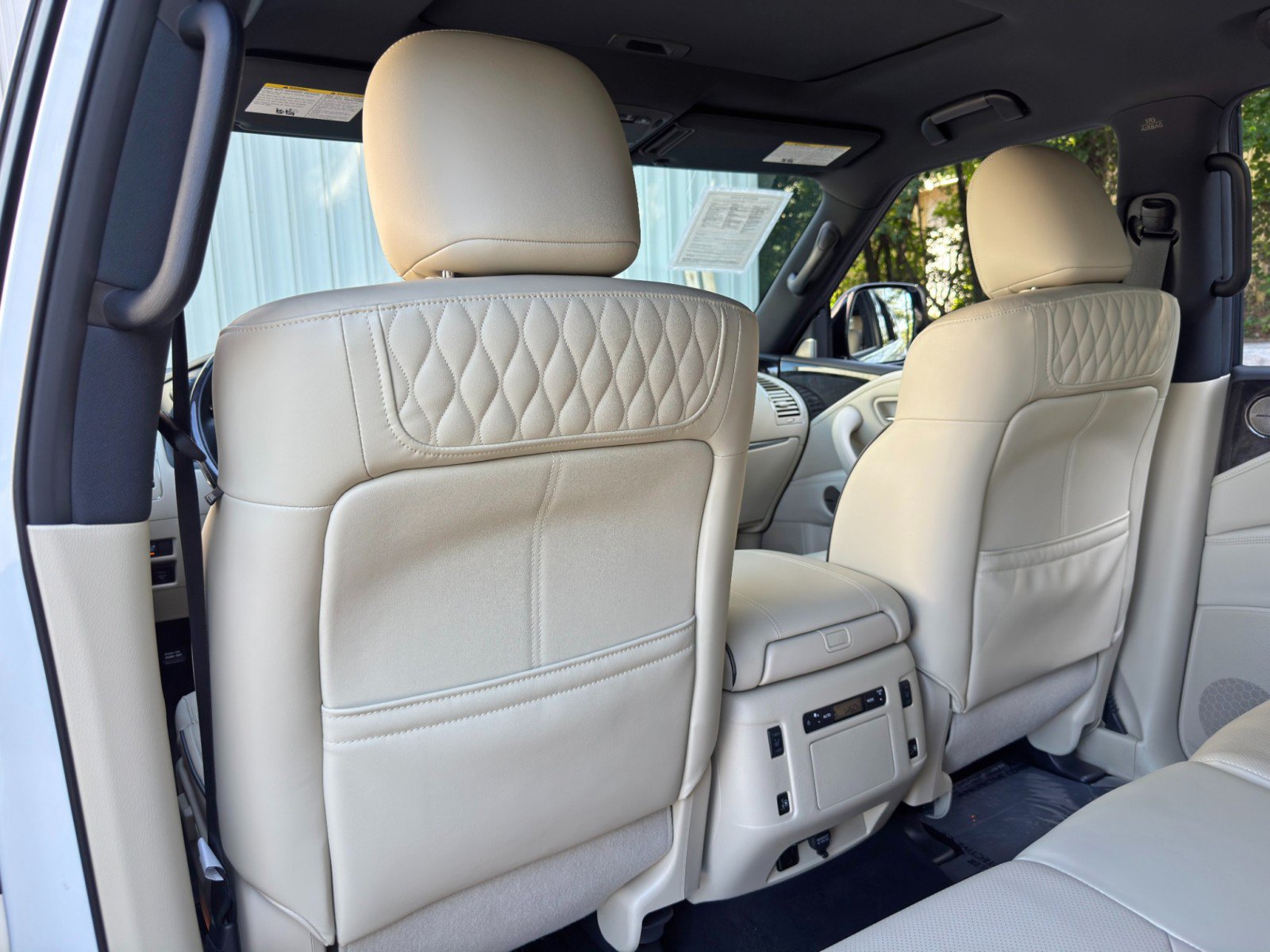 Used 2024 INFINITI QX80 Sensory w/ Cargo Package AWD/4WD image 38