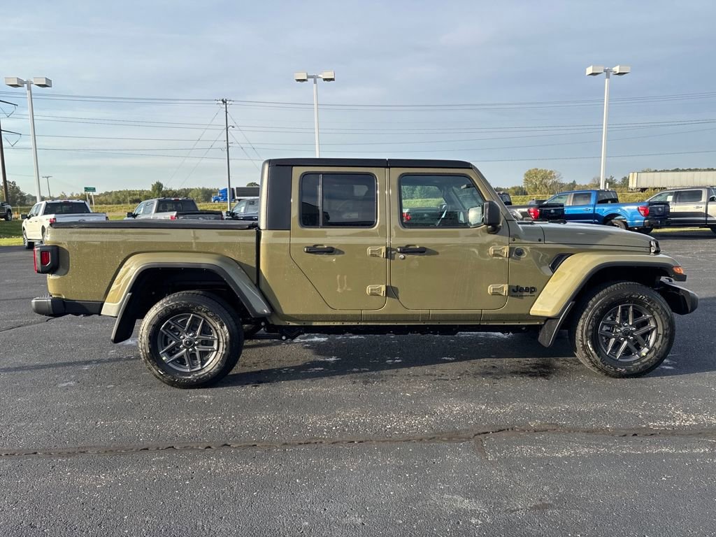 New 2025 Jeep Gladiator Sport w/ Dual Top Group image 6