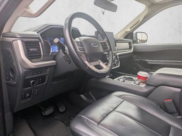 Used 2024 Ford Expedition XLT image 9