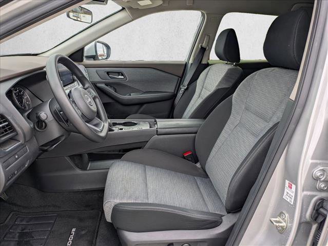 Used 2023 Nissan Rogue SV image 15