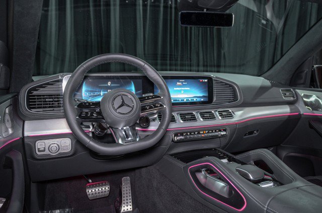New 2026 Mercedes-Benz GLE 63 AMG S image 20