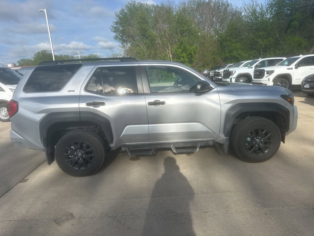 Used 2026 Toyota 4Runner SR5 AWD/4WD image 6