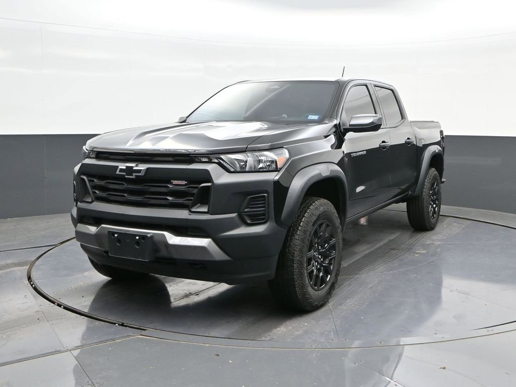 Used 2025 Chevrolet Colorado Trail Boss image 25