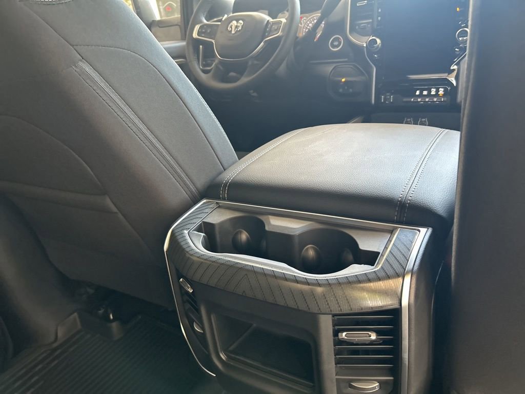 Used 2025 RAM 2500 Big Horn image 28