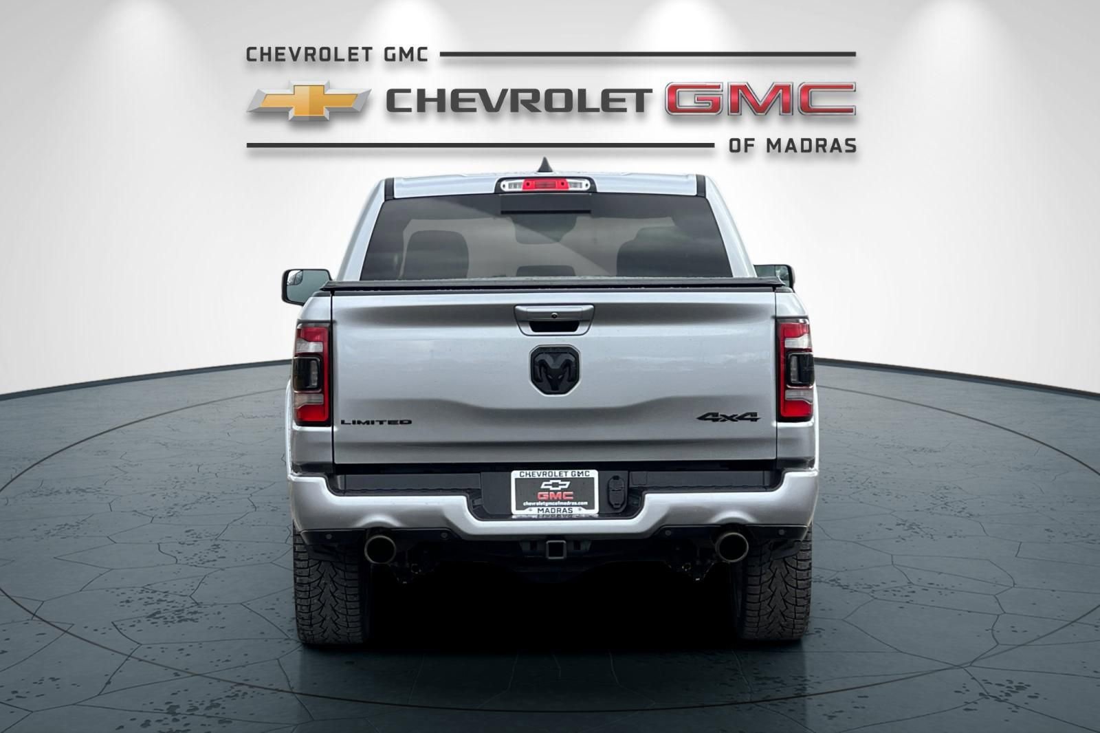 Used 2022 RAM 1500 Limited w/ Night Edition image 4