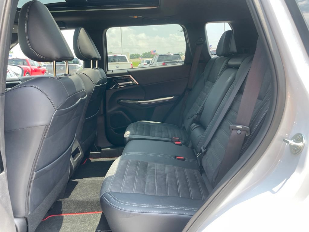 Used 2024 Mitsubishi Outlander Ralliart AWD/4WD image 13
