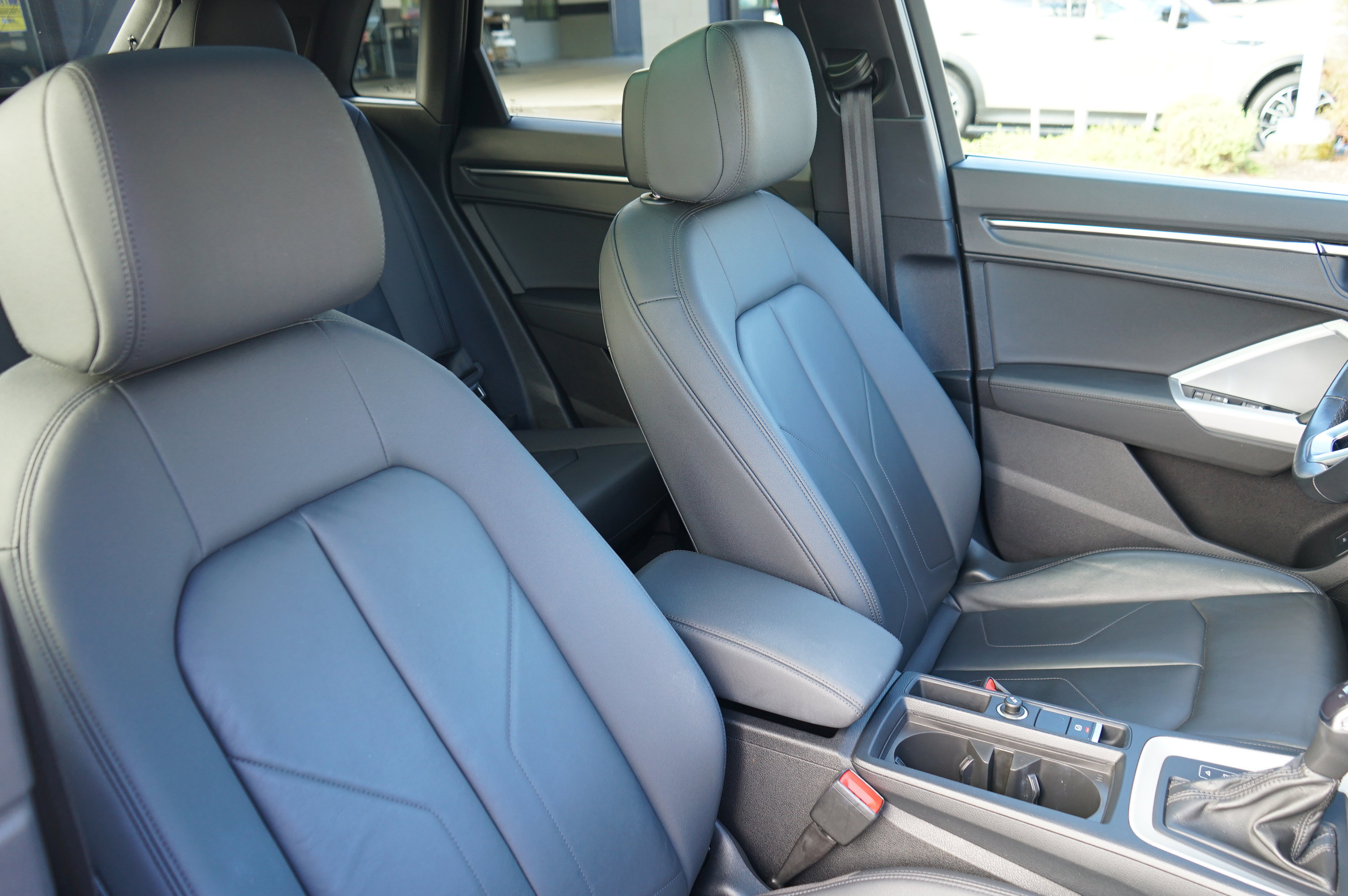 Used 2022 Audi Q3 2.0T Premium w/ Convenience Package image 33
