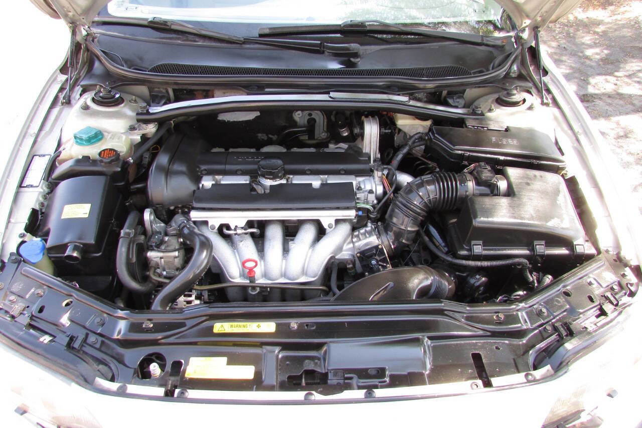 Used 2001 Volvo V70 image 27