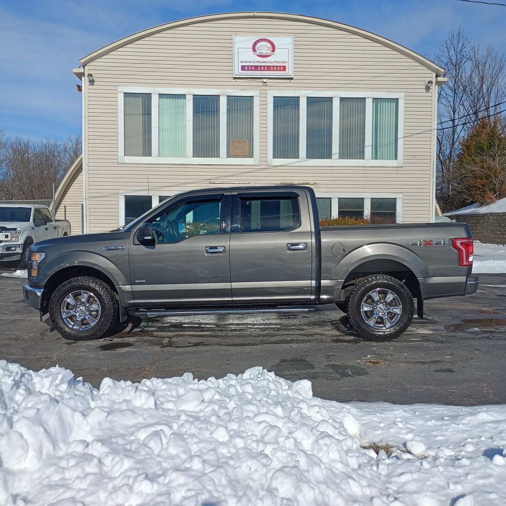 Used 2017 Ford F150 XLT w/ Equipment Group 302A Luxury AWD/4WD image 2