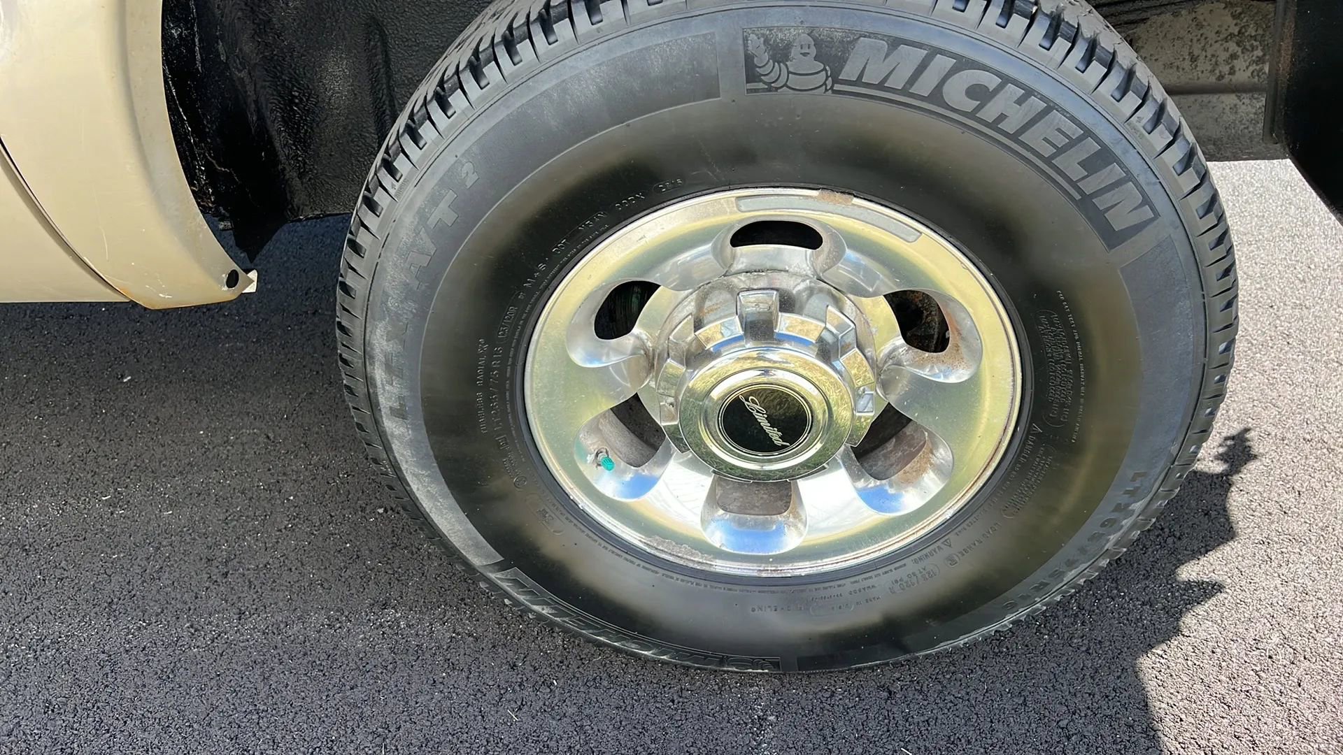Used 2004 Ford Excursion Limited image 33
