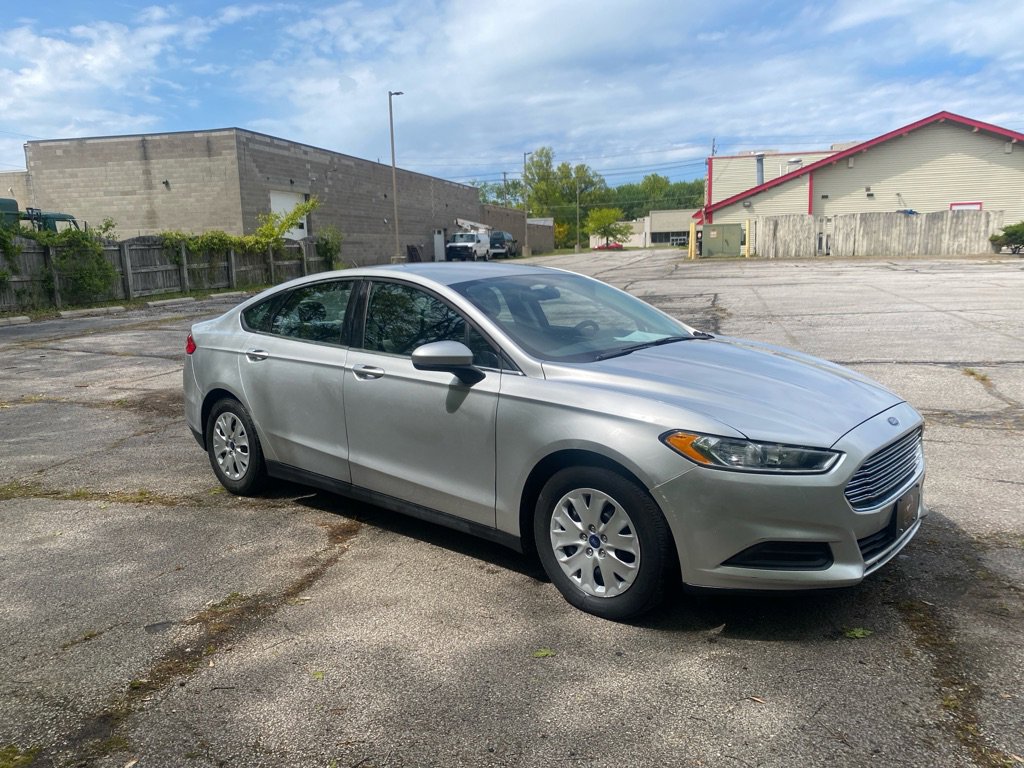Used 2013 Ford Fusion S FWD image 7