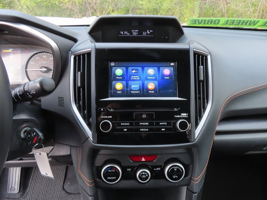 Used 2023 Subaru Crosstrek 2.0i Premium image 5