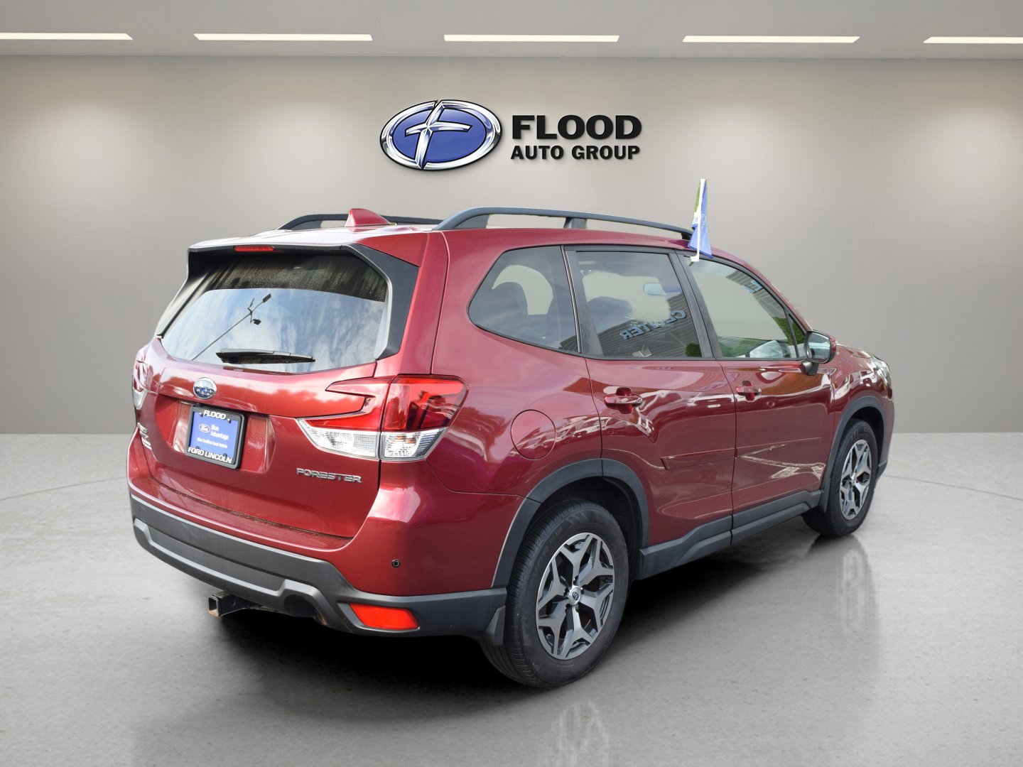 Used 2019 Subaru Forester Premium w/ All-Weather Package AWD/4WD image 4