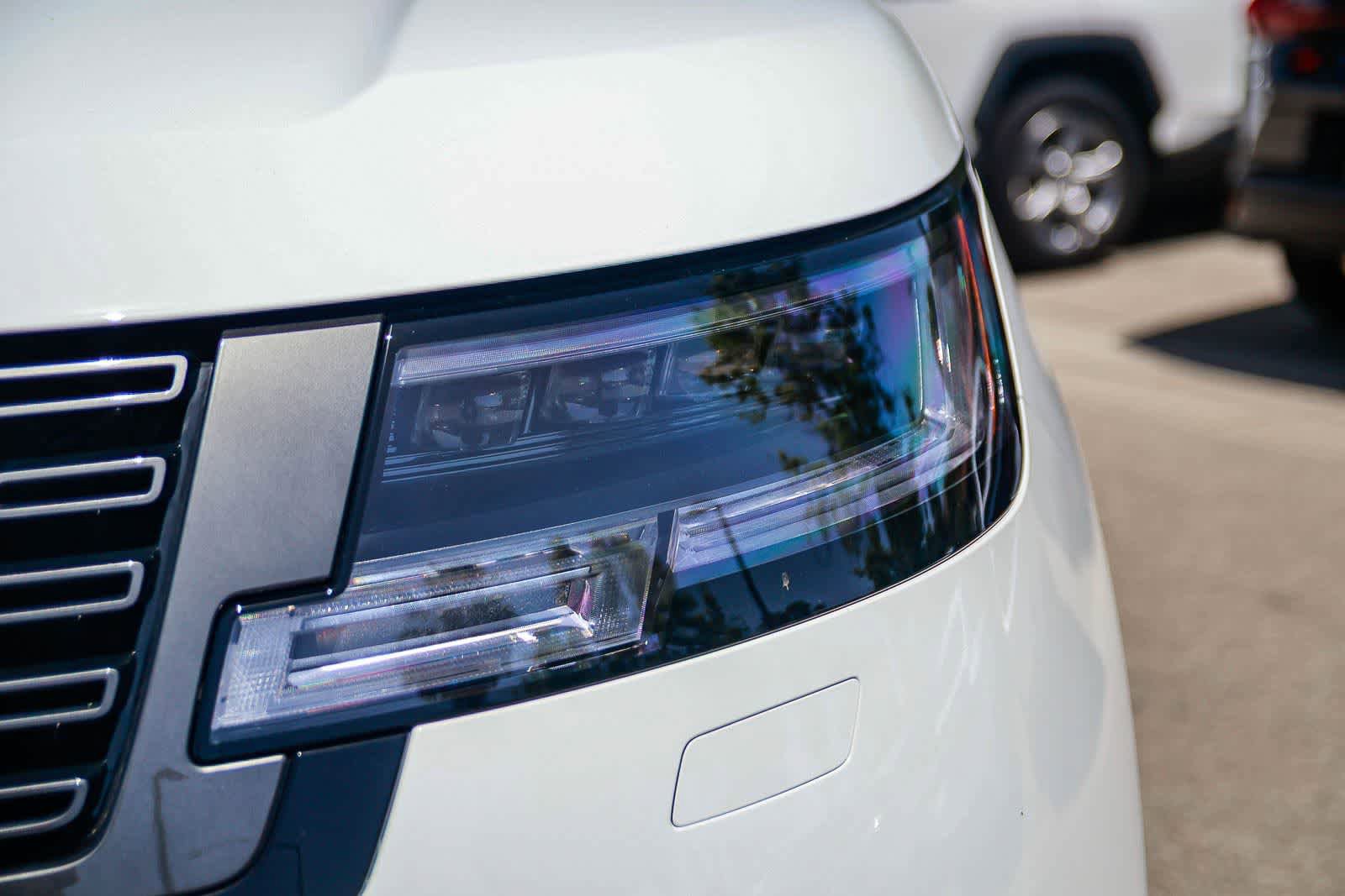 New 2026 Land Rover Range Rover SE AWD/4WD image 10