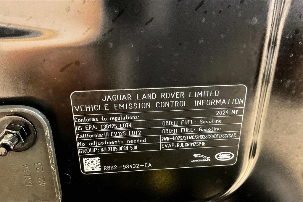 Used 2024 Land Rover Defender 110 Carpathian Edition AWD/4WD image 31