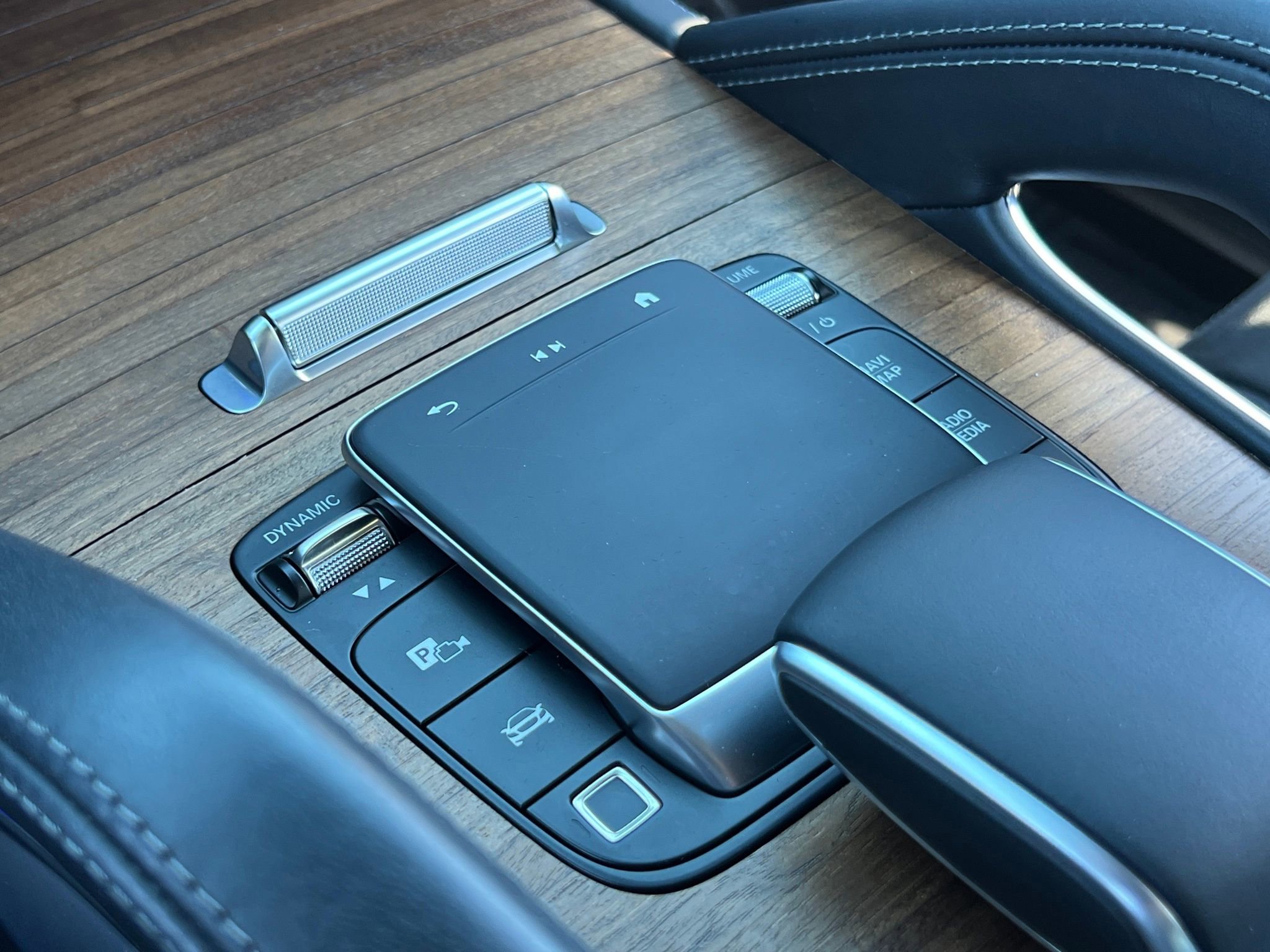 Used 2025 Mercedes-Benz GLS 63 AMG 4MATIC image 36