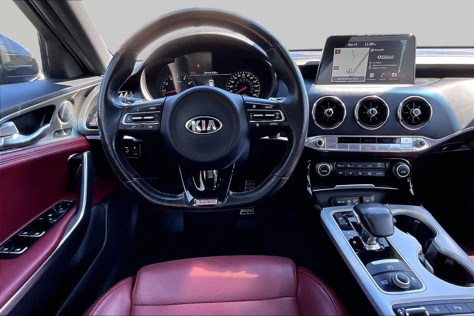 Used 2018 Kia Stinger GT2 AWD/4WD image 5